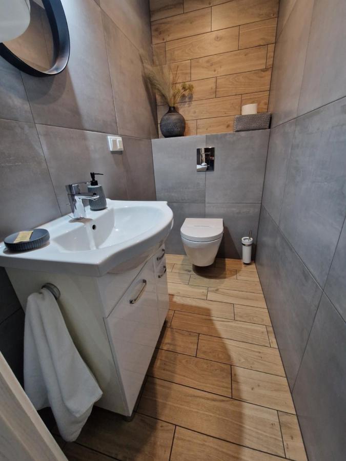 Apartament W Srodmiesciu Sanok Exterior foto