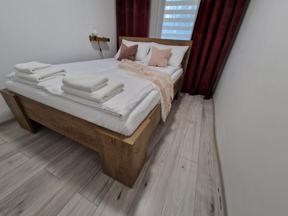 Apartament W Srodmiesciu Sanok Exterior foto